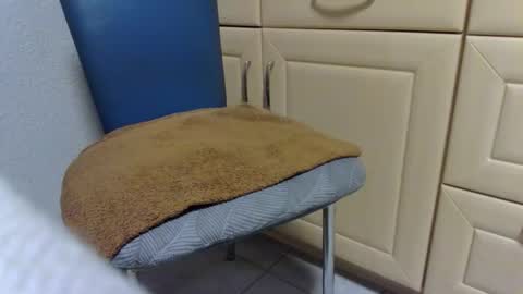 Snapshot of bernie6004 chatting on February 18, 6:04 pm bernie6004 online show from February 18, 6:04 pm