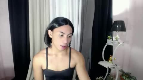 Snapshot of berry_shantal chatting on February 23, 3:15 am berry_shantal online show from February 23, 3:15 am