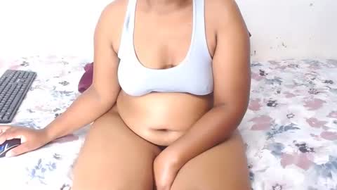 berrybooty97 online show from September 27, 1:32 am