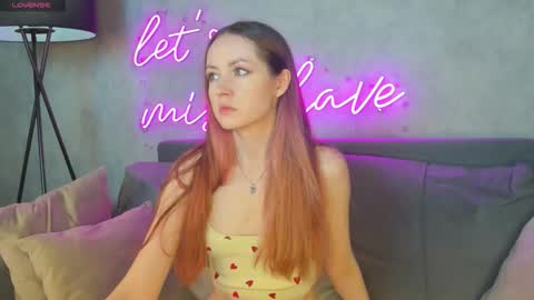 Berta  online show from November 17, 1:11 am