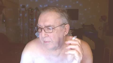 Snapshot of best127 chatting on February 7, 9:05 am jean online show from February 7, 9:05 am