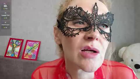 Snapshot of best__angelica chatting on February 19, 10:00 am best__angelica online show from February 19, 10:00 am