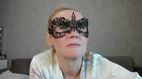 Snapshot of best__angelica chatting on July 6, 8:11 am best__angelica online show from July 6, 8:11 am