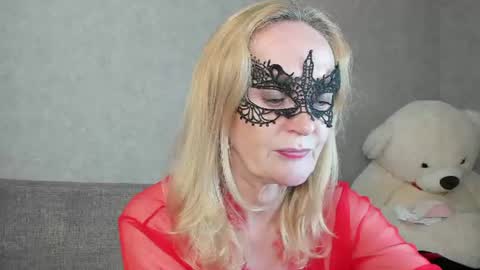 Snapshot of best__angelica chatting on July 13, 5:38 pm best__angelica online show from July 13, 5:38 pm