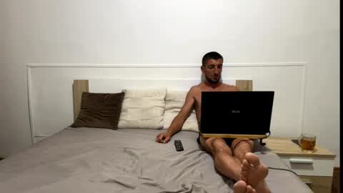 Snapshot of best_couple_for_u chatting on June 22, 7:55 pm Alex and Victoria online show from June 22, 7:55 pm