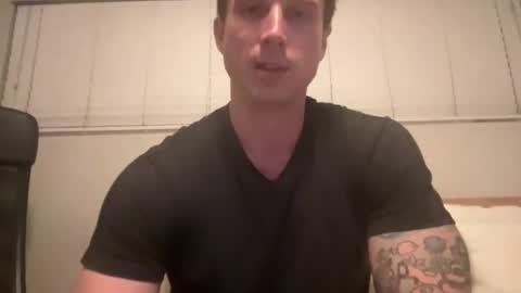 Snapshot of bestcoast35 chatting on November 8, 7:08 am Bestcoast3579 online show from November 8, 7:08 am