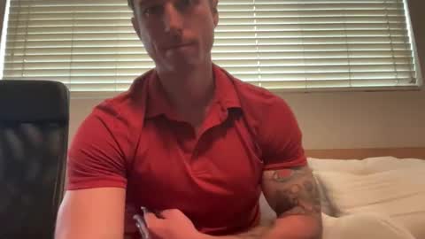 Snapshot of bestcoast35 chatting on December 15, 5:50 pm Bestcoast3579 online show from December 15, 5:50 pm