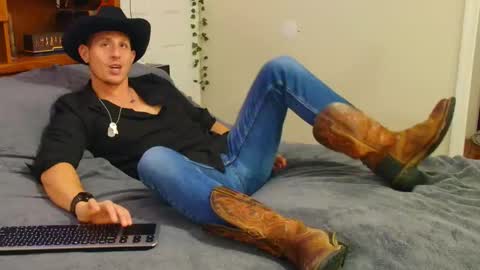 twitter zack1fisher online show from December 22, 1:35 am