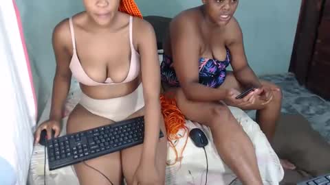 Snapshot of bestlia chatting on January 30, 2:16 am bestlia online show from January 30, 2:16 am