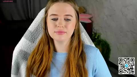 Snapshot of betany_foks chatting on April 24, 12:35 am Betany online show from April 24, 12:35 am