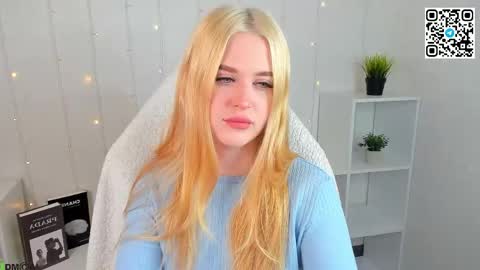 Snapshot of betany_foks chatting on June 2, 2:02 am Betany online show from June 2, 2:02 am