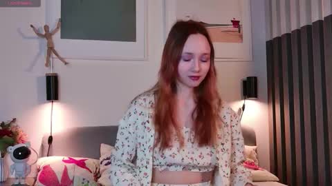 Snapshot of bethany_sparkle chatting on February 17, 5:59 am Bethany online show from February 17, 5:59 am