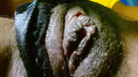 Snapshot of bethanywilsom chatting on November 8, 3:34 pm Bethany Wilson online show from November 8, 3:34 pm