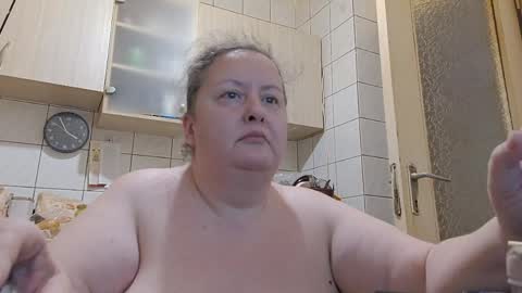 bethnorth online show from April 10, 1:00 am