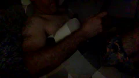 Snapshot of betoooox chatting on October 13, 5:18 am Virtual Gentleman online show from October 13, 5:18 am