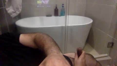 Snapshot of betoooox chatting on December 1, 12:21 pm Virtual Gentleman online show from December 1, 12:21 pm