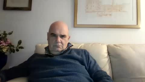 Snapshot of betta1 chatting on December 15, 6:23 pm betta1 online show from December 15, 6:23 pm