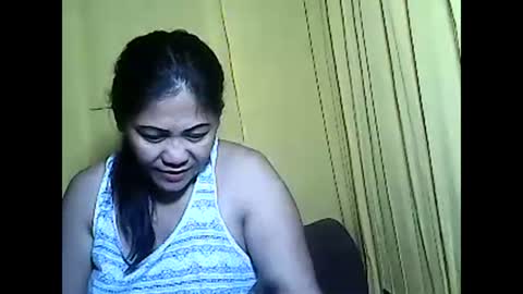 Snapshot of betty_83 chatting on October 18, 10:43 pm betty_83 online show from October 18, 10:43 pm