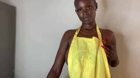 Adah online show from October 22, 1:44 pm