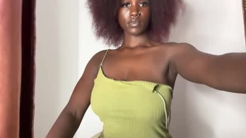 Adah online show from October 28, 3:36 pm