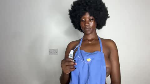 Adah online show from February 18, 8:49 pm