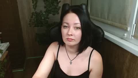 Snapshot of betty_luss chatting on October 19, 7:03 pm Sia online show from October 19, 7:03 pm