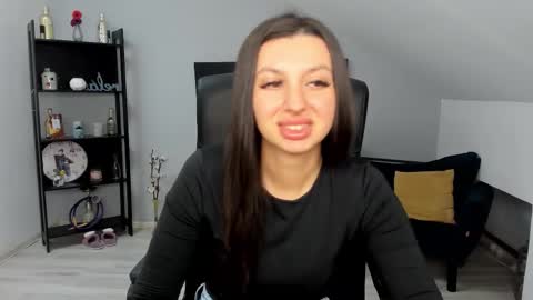 bettyjamess online show from November 10, 4:55 am