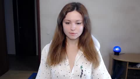 Snapshot of bettystar_ chatting on January 20, 2:57 pm Betty online show from January 20, 2:57 pm