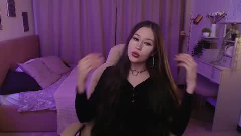 Katie online show from June 12, 7:40 am