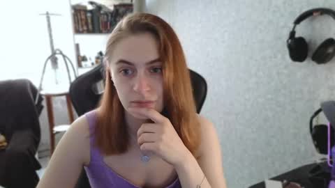 beverly_yay online show from May 4, 11:06 am