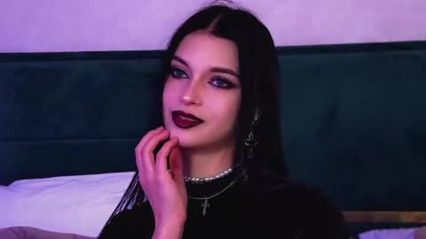 Beverly online show from March 21, 6:29 am