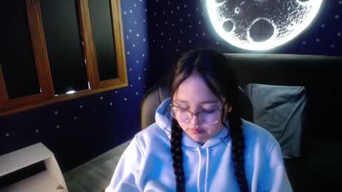 beyota online show from December 15, 11:47 am