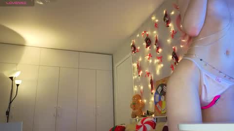 Snapshot of bezvanili chatting on December 19, 8:05 pm bezvanili online show from December 19, 8:05 pm