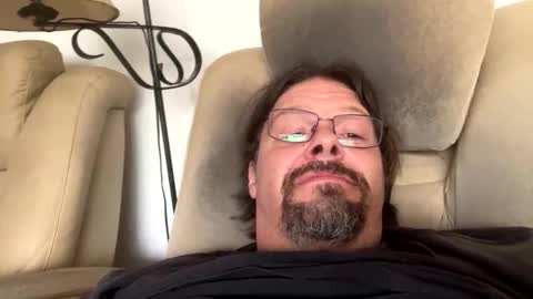 Snapshot of bg6680 chatting on February 19, 5:31 pm bg6680 online show from February 19, 5:31 pm