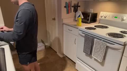 Snapshot of bgqhr chatting on February 24, 2:19 am bgqhr online show from February 24, 2:19 am