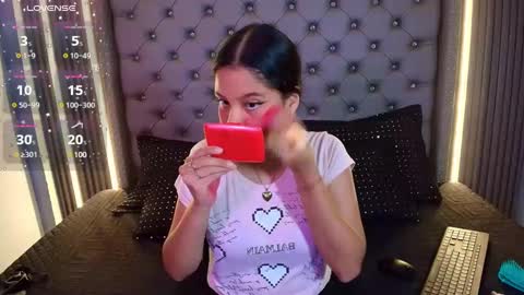 Lala online show from December 3, 11:57 pm