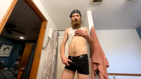 Snapshot of bhoff666 chatting on May 15, 1:34 am bhoff666 online show from May 15, 1:34 am