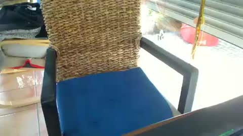 Snapshot of bi_and_more chatting on January 6, 11:18 am Manfred online show from January 6, 11:18 am