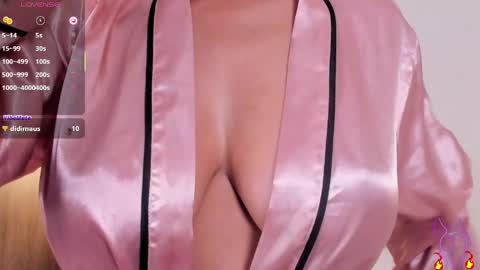 bianca and maxwell online show from June 1, 6:20 pm