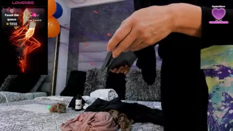 Snapshot of bianca_bella_ chatting on November 1, 11:45 am BESHA... online show from November 1, 11:45 am