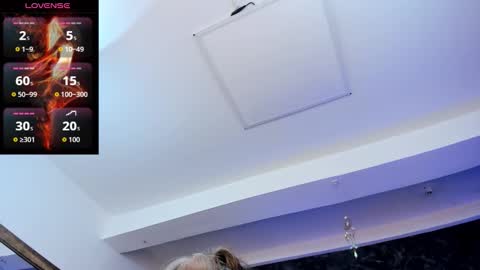 Snapshot of bianca_bella_ chatting on December 20, 11:39 am BESHA... online show from December 20, 11:39 am