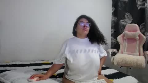 Bianca Tuesday to Sunday from 2am to 6am UTC-5 online show from February 12, 9:04 am