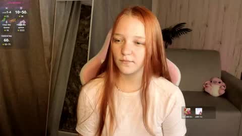 Snapshot of bianca_touch chatting on June 7, 2:05 am Candace online show from June 7, 2:05 am