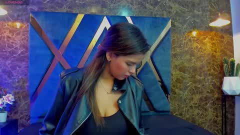 bianca_vega_ online show from February 2, 11:20 am