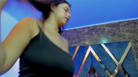 bianca_vega_ online show from February 10, 11:25 am