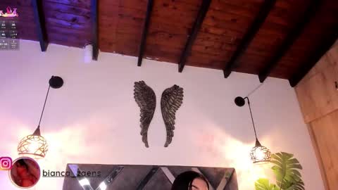 Snapshot of bianca_zaens1 chatting on February 6, 12:08 pm B I A N C A online show from February 6, 12:08 pm