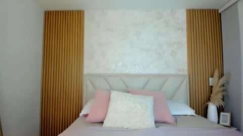 Snapshot of biancaboobs22 chatting on November 22, 12:31 am bianca online show from November 22, 12:31 am