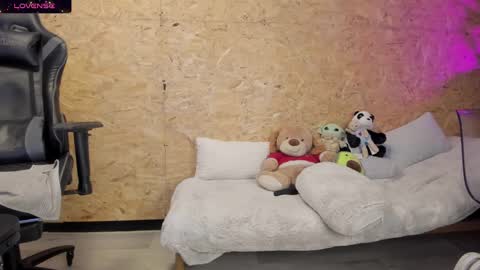 Biancastrong.. IGThebiancastrong online show from February 13, 8:48 am