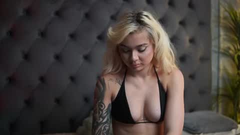  Bianka  online show from June 23, 8:40 pm