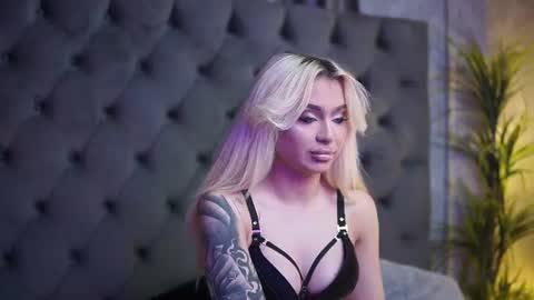  Bianka  online show from July 2, 8:48 pm